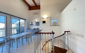 Accomodo Mit48 Trivanotortona