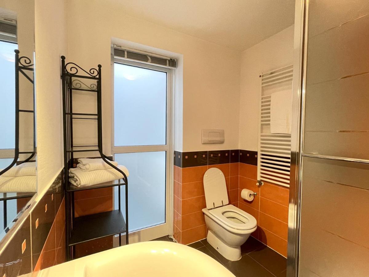 Apartamento Accomodo Mit48 Trivanotortona Milán Exterior foto